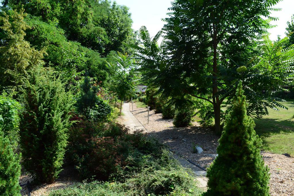 Villa Areal Hradisek Klobouky u Brna Esterno foto